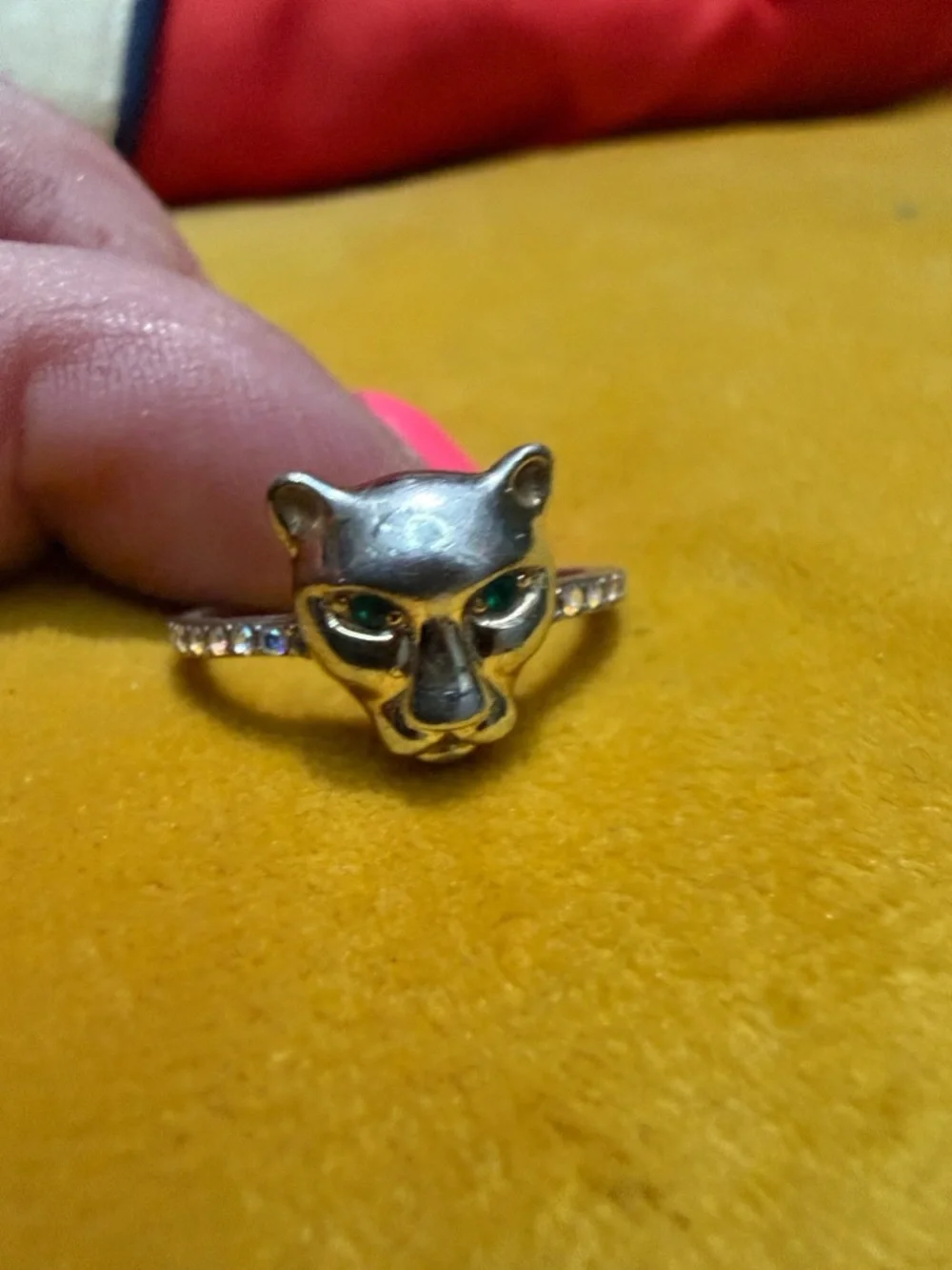 Sterling Silver Panther Head with Green Stone Eyes and diamond